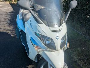 SCOOTER 125 CM2 PIAGGIO X EVO