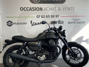 MOTO GUZZI V7 STONE 850 2025
