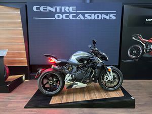 MV AGUSTA BRUTALE 1000 RS LOA 37 MOIS, 353€/MOIS (1ER LOYER 2500€)