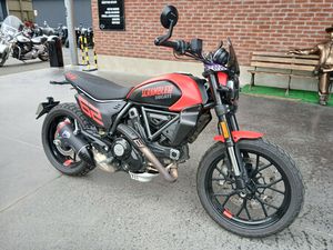 DUCATI SCRAMBLER 800 FULL THROTTLE GARANTIE 12 MOIS