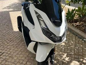 HONDA PCX 125 CC SÃO BRÁS DE ALPORTEL