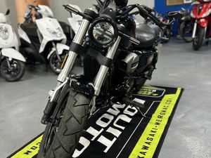 HYOSUNG GV 125 S-EVO