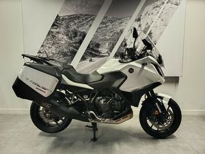 HONDA NT 1100 BOITE DCT - 03/2024 - 4900 KMS