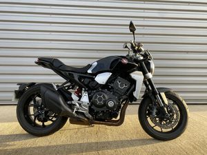 HONDA CB 1000 R