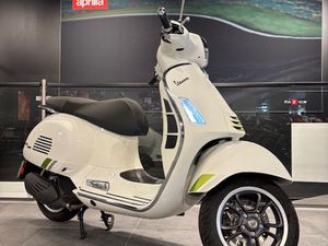 VESPA GTS 125 SUPER TECH