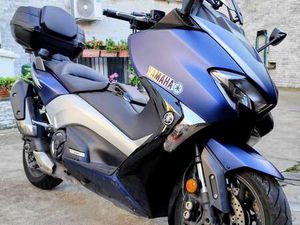 YAMAHA TMAX 530 DX BLU/AZZURRO