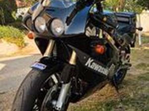 KAWASAKI ZXR 400 FMI