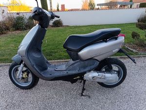 SCOOTER YAMAHA MBK NÉO'S