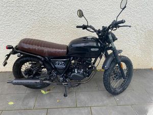 VEND MOTO 125 BRIXTON