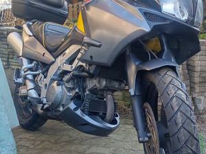 SUZUKI VSTROM DL 1000