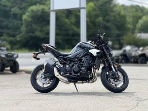2025 KAWASAKI Z900 SE ABS