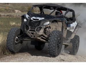 CAN-AM MAVERICK TURBO DS →