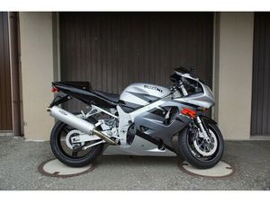 GSX-R 750 W Y I.E.
