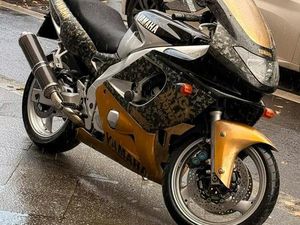 YAMAHA YZF6OOR THUNDERCAT TUV NEU TOP GEPFLEGT VIELE EXTRAS