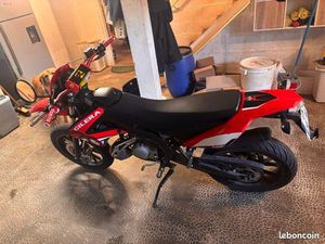 GILERA SMT 2017