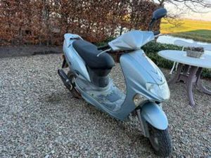 KYMCO VITALITY 50CC 2T VOOR ONDERDELEN — SCOOTERS | KYMCO — MARKTPLAATS