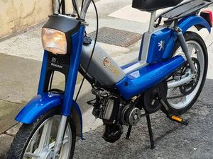 103 VOGUE TRÈS BONNE ÉTAT