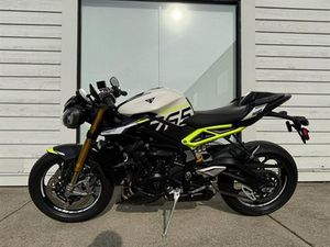 2025 TRIUMPH STREET TRIPLE