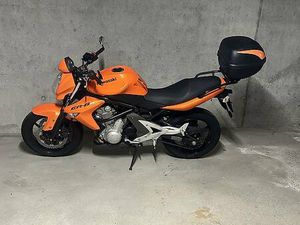 KAWASAKI ER 6N CANTON BERNE -