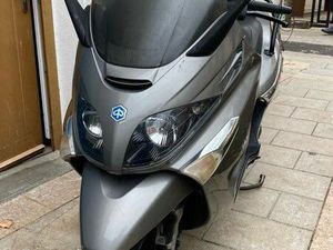 PIAGGIO X-EVO 125