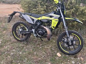 MOTO 50 CC SHERCO
