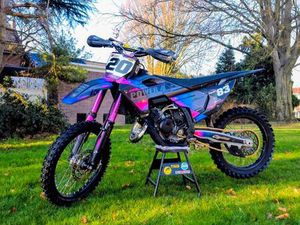 ② LES HUSQVARNA TC 125 2023 ÉCHANGENT ÉGALEMENT LES SXF SX FC