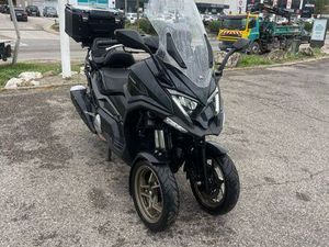 CV3 550 KYMCO BLACK