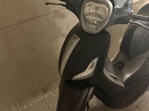 BEVERLY 350 (BIEN LIRE L’ANNONCE)