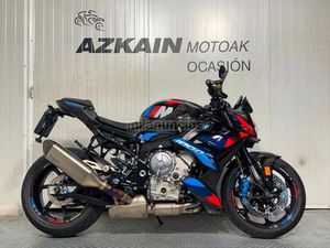 BMW - M 1000 R