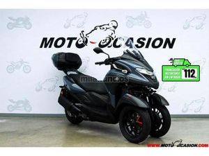 YAMAHA - TRICITY
