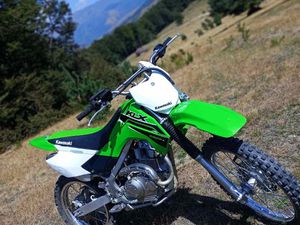 KAWASAKI KLX →