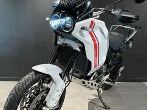 DUCATI DESERTX 2022 937 CM3 | MOTO TRAIL | 30 105 KM | BLANC | 81380 LESCURE D'ALBIGEOIS