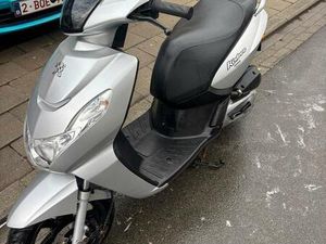 ② PEUGEOT KISBEE 2021 330KM!! CLASSE A