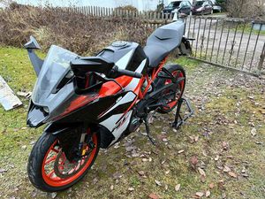 KTM RC390