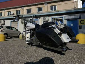 HARLEY-DAVIDSON ROAD KING CUSTOM