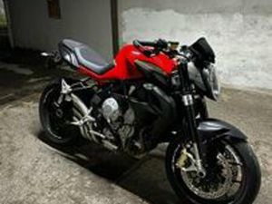 MV AGUSTA BRUTALE 675