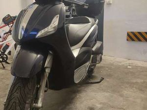 PIAGGIO BEVERLY 300 BLU/AZZURRO