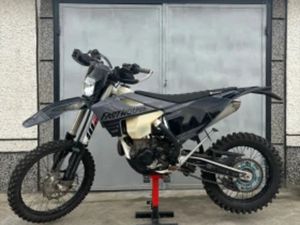 HUSQVARNA FE 450