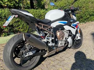 BMW S1000R M - BAUJAHR 2022, 6900 KM, 2. HAND