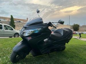 SUZUKI - BURGMAN 400 ABS COMO NUEVA