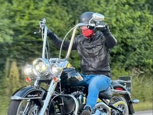 HARLEY DAVIDSON SOFTAIL DELUXE CHICANO STYLE