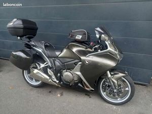 HONDA VFR 1200 F 2013 FULL 173 CV