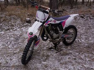 YAMAHA YZ