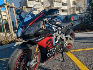 APRILIA RSV4 RF