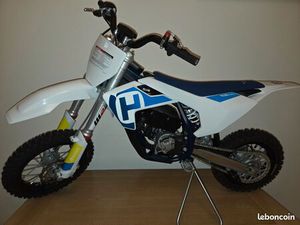 HUSQVARNA EE5 2023