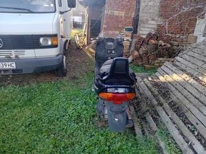 МОТОР SUZUKI BURGMAN SCOOTER 2000Г. 250КУБ! К.К. КАМЧИЯ