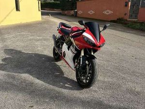 YAMAHA YZF-R6 ROSSO