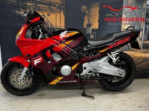 HONDA CBR 600 CBR600F ZWART