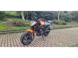 KTM 890 DUKE SOBRADO E BAIRROS