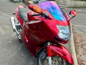HONDA CBR1100XX SUPER BLACKBIRD 2000 - CAT N - 26,600 MILES